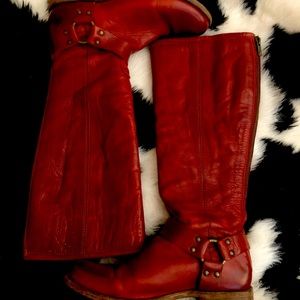 Frye burnt red distressed boots